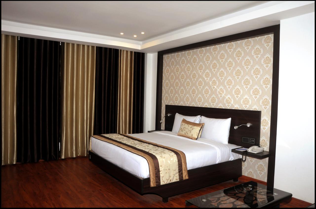 Vijay Paradise Lucknow Exterior photo